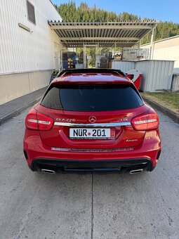 Mercedes-Benz GLA 220 4-MATIC AMG AT 125kw - 10