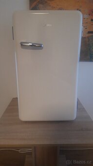 retro lednice MIDEA - 10