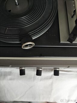 Stereo gramofon Tesla NZC 041 De Luxe Diamond Style - 10