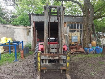 Veža zdviž za traktor trojbod - 10