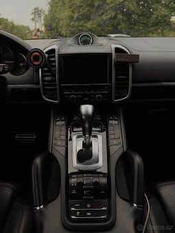 Porsche Cayenne S Diesel (958) 4.2 V8,PDLS+,PASM,BURMESTER - 10