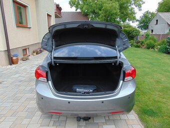 HYUNDAI ELANTRA 1.6 BA,PŮVOD ČR,1.MAJITEL,TAŽNÉ - 10