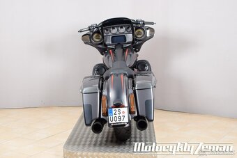 Harley-Davidson FLHXSE CVO Street Glide PL6 - 10