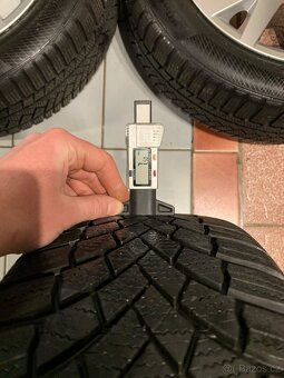 Alu kola Škoda R17 5X112 ZIMNÍ PNEU 205/55 R17 LYRA - 10