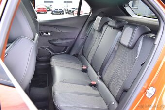 Peugeot 2008 1.5 BlueHDi GT AUTOMAT DPH ČR 1.MAJITEL - 10