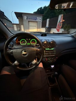 Chevrolet Aveo vyměním - 10