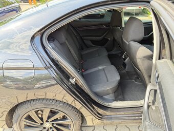 Skoda Octavia 4. rok 2020 - 10