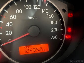 Hyundai i20,TOP NAJEZD 120 000km, GARÁŽOVANÉ,1.2Benzin,STK - 10