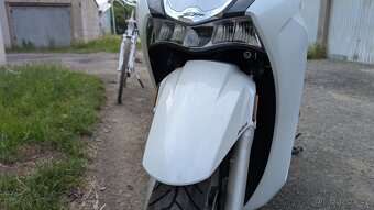 Honda SH 350i – málo jetá, v perfektním stavu, s výbavou - 10