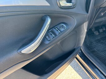 Ford S-max - 10