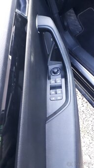 ŠKODA SUPERB LAURIN & KLEMENT 2.0 TDi / 140 kW. 2020 - 10