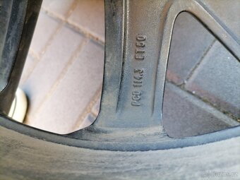 Mazda 3,CX-3 nebo CX-30 original alu kola jako nový215/60R16 - 10