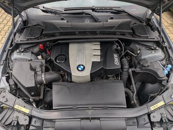 E92 320D - 10