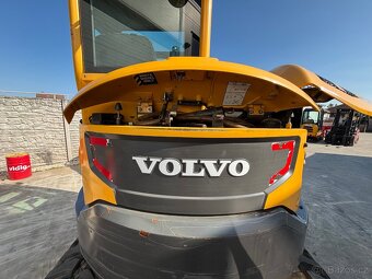 Volvo ECR 58D bager - 10