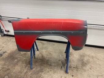 Predni blatniky w114/w115 - 10