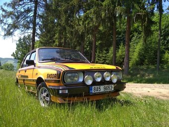 Škoda 105, bez koroze, unikátní vzhled, alu kola kopretiny - 10