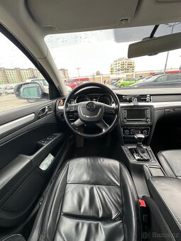 Škoda Superb 2011 dsg - 10