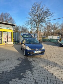 Renault Clio 3 - 10