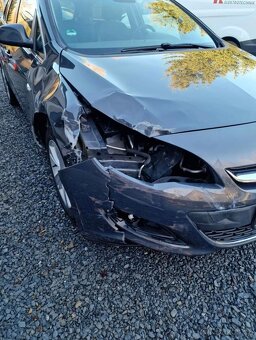 Opel Astra 1. CDTI 2015 - 10