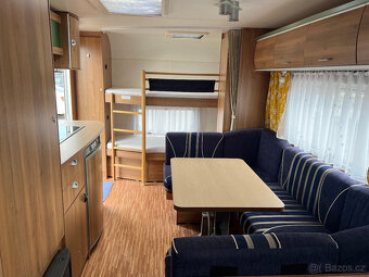 Karavan Bürstner Averso TK 550-Mover, palandy, předstan - 10