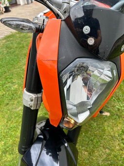 KTM Duke 125 - 10