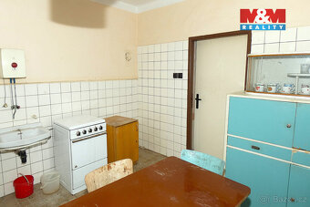 Prodej rodinného domu, 132 m², Velim, náměstí Obránců míru - 10