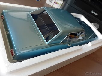 Chevrolet, Ford, Dodge, Audi, BMW a Peugeot   1:12  Otto - 10