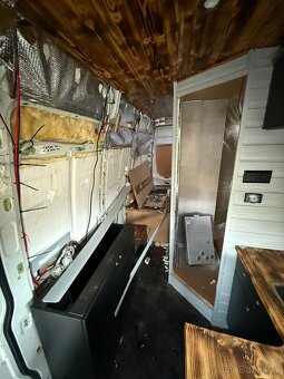 IVECO DAILY OBYTNÝ VŮZ K dodělaní - 10