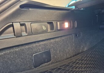 Škoda Superb III combi - 10