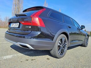 Volvo V90 Cross-Country 2.0. D5 173 kW 4x4, 1. majitel, ČR - 10