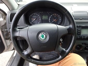 Škoda Octavia 1.9 TDI r.v.2009 (77 kw) klima ČR - 10