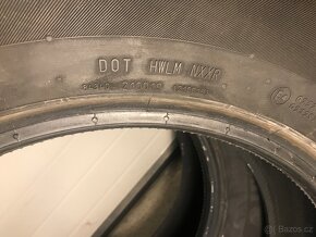 235/65R18 zimní pneu - 10