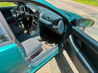 Mazda 323F BA 1.8 - 10