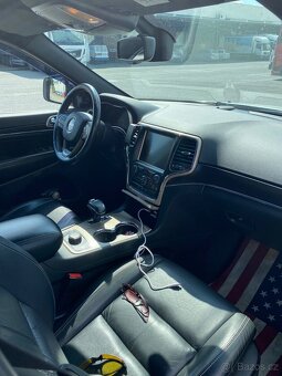 JEEP Grand Cherokee - 10