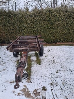 Sklápěcí Kára 3t brzděna náprava. - 10
