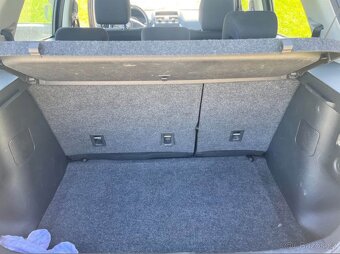 SUZUKI SX4 2.0 benzín 103kw 4x4 AUTOMAT - 10