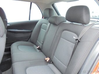 Škoda Fabia 2.0i - 85 kW - ČR - SERVISKA - 10