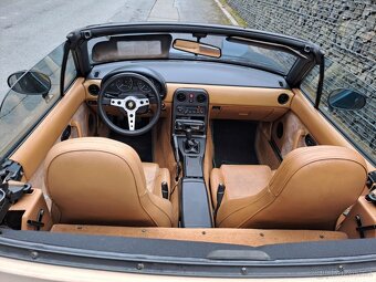 Mazda MX-5 - 10