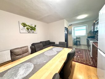 Prodej atypického domu v Mikulově - 2 byty, 1 apartmán - 10