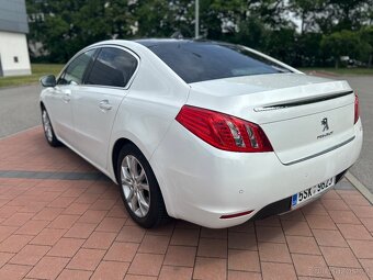 Peugeot 508 1.6 benzín 115kW, garážovaný - 10