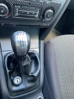 Prodám 4X4 Octavia kombi 2.0 TDI 103 Kw r.v 2007/7 - 10