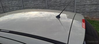 PEUGEOT 308 1,6HDI FAMILY - 10
