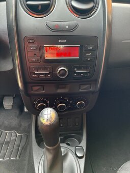 Dacia Duster 1.6 SCe Ambiance 4x2, tažné zařízení - 10