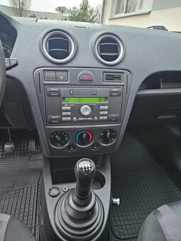 Ford Fusion 1.25i 55 kW, 1. maj, nová STK, bez koroze, klima - 10