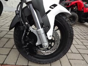 Benelli TNT 125 - 10