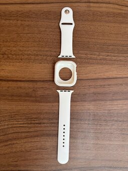 Apple Watch Series 4 - 10