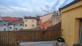 3+1 s terasou 28m2, mezonet P10 Strašnice, ul. Starostrašnic - 10