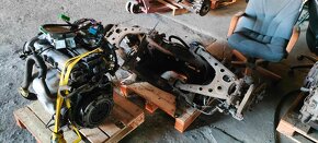 Mazda MX-5 NB 1,6 a 1,8 - díly z celeho auta - 10