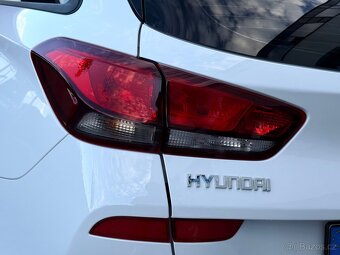 Hyundai i30 1.5 dpi 80 kw / 2022 / kombi - 10