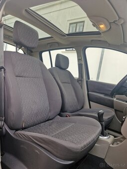 Renault Modus 1.6 benzín - 10